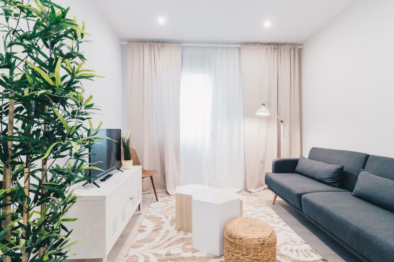 Altair Apartment By People Rentals Bilbao Exteriör bild